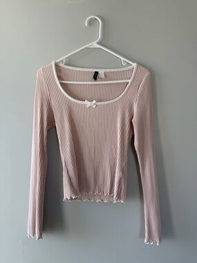 H&M Long Sleeve Baby Pink Top With Bow